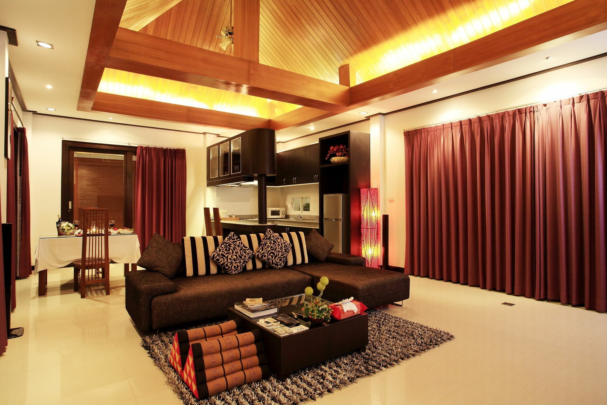 The Iris Pool Villa Rawai Exterior foto